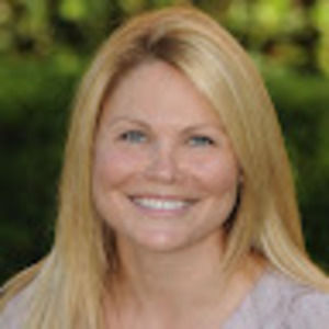 Meet your Posher, Lara